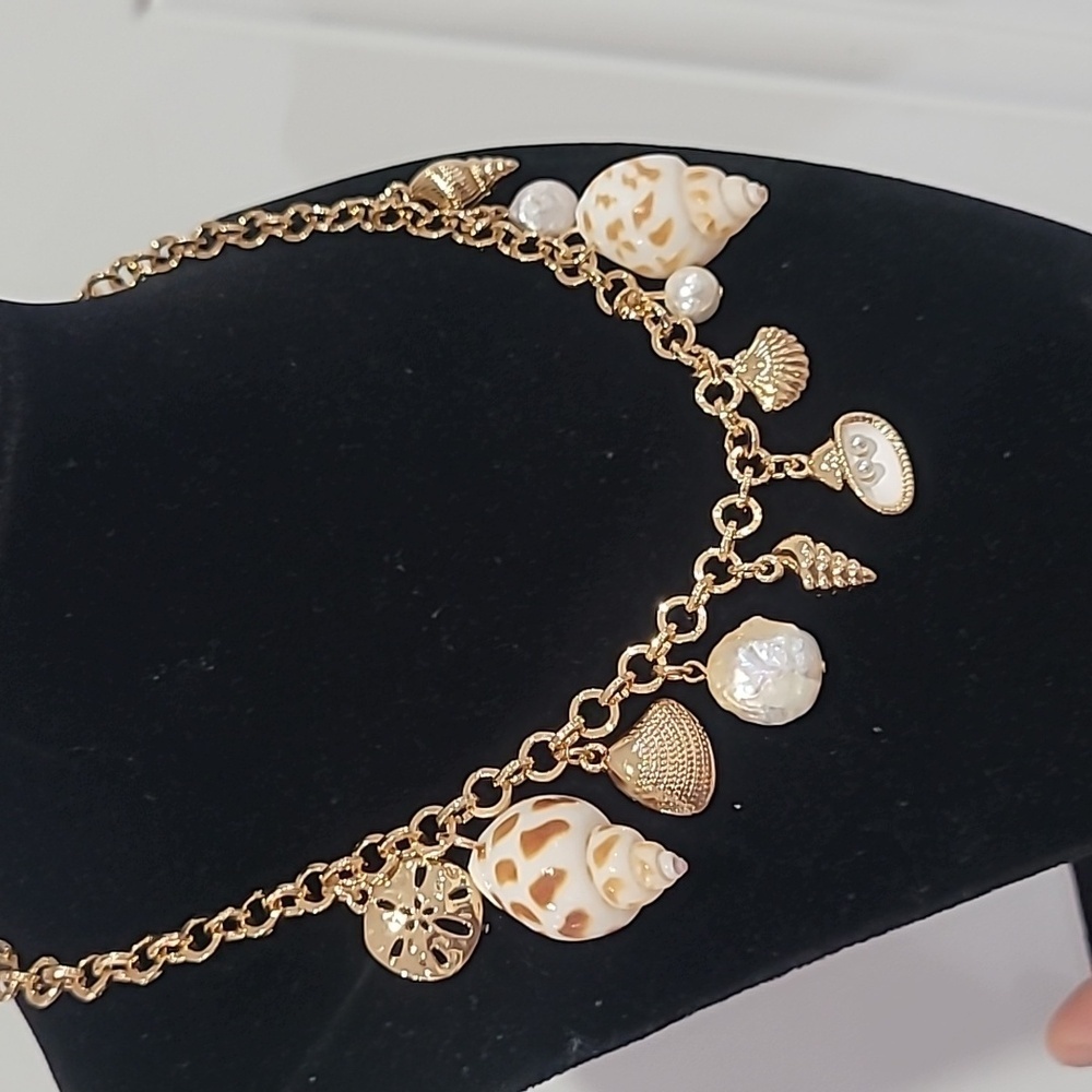 🤍▪️House of Harlow ▪️1960 Gold Seashell Charm 16 ' Necklace - Picture 5 of 14